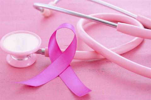 كم عام تعيش مريضة سرطان الثدي؟