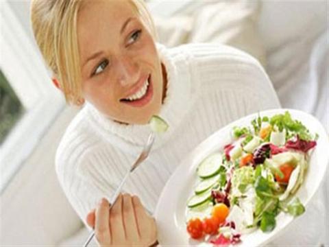 4 عادات صحية تحسن الهضم