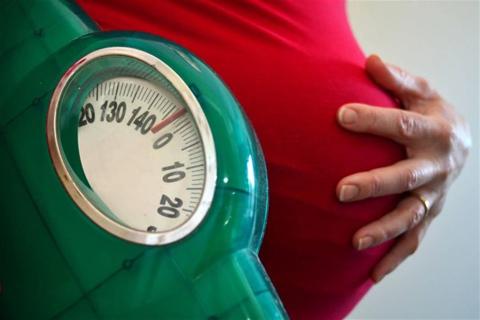 هل زيادة الوزن من علامات الحمل؟