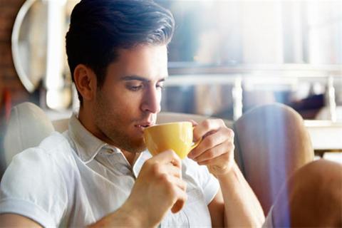هل يوجد علاقة بين التهاب المعدة وتناول القهوة؟