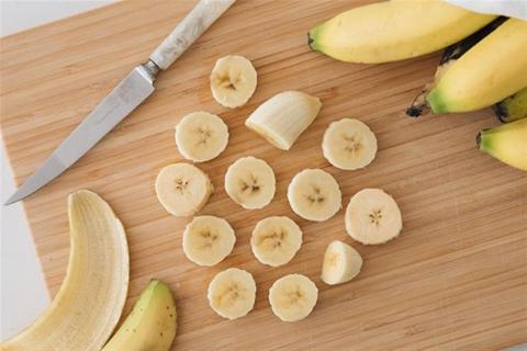 ماذا يحدث للجسم عند الإفراط فيتناول الموز؟