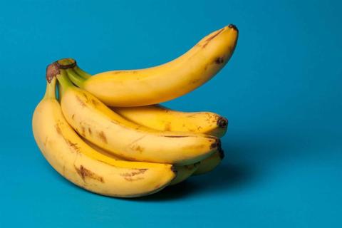 جمال شعبان يوصي بتناول الموز: يحمي من أمراض