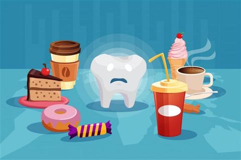 أسنانك في خطر- أطعمة ومشروبات صيفية تهدد صحتها