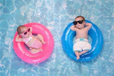 حمام السباحة قد يسبب مخاطر لطفلك.. هكذا تحميه