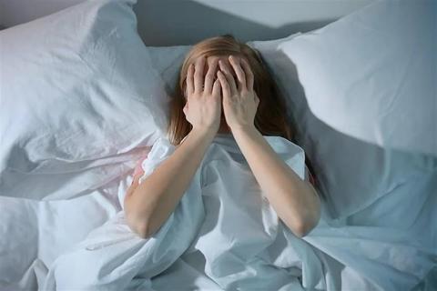 أعراض غريبة قبل النوم.. هل تشير إلى مشكلة خطيرة؟