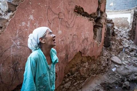 بعد زلزال المغرب.. كيف تحمي نفسك عند التعرض