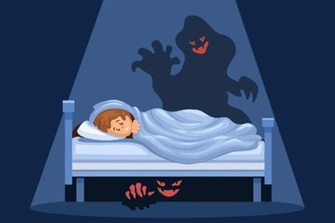 كيف تساعدين طفلِك على النوم بمفرده دون خوف؟