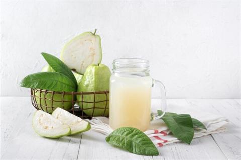 لعشاق عصير الجوافة- 9 فوائد لكسر الصيام به في